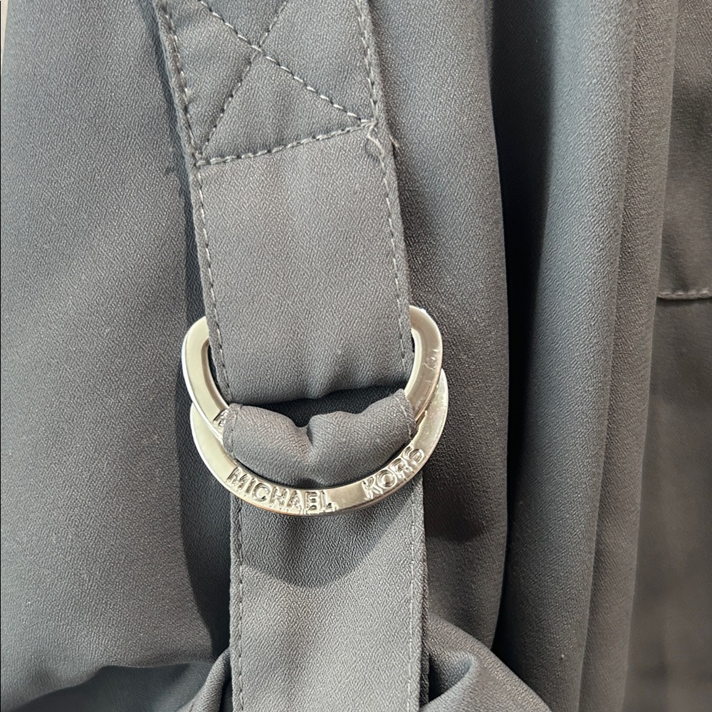 Olive Gray Zip-Up Blouse - Picture 3 of 10